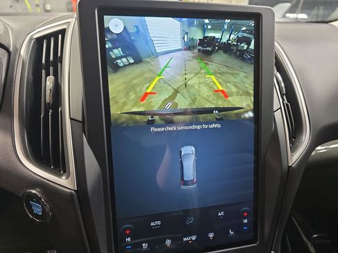 Used 2023 Ford Edge SEL w/ Convenience Package image 25