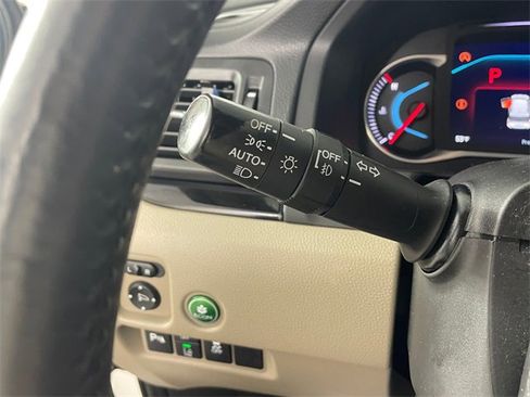 Used 2019 Honda Pilot Touring image 14