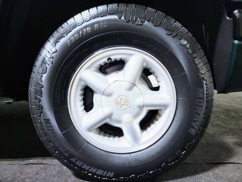 Used 1999 Dodge Dakota Sport RWD image 17