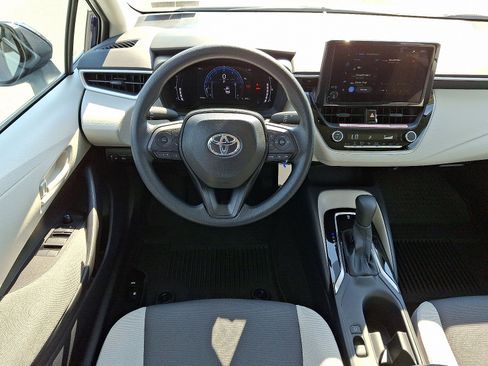 Certified 2026 Toyota Corolla LE image 13