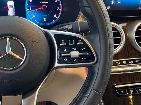 Used 2021 Mercedes-Benz GLC 300 4MATIC image 16