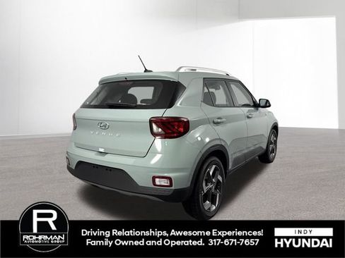 New 2026 Hyundai Venue SEL image 4