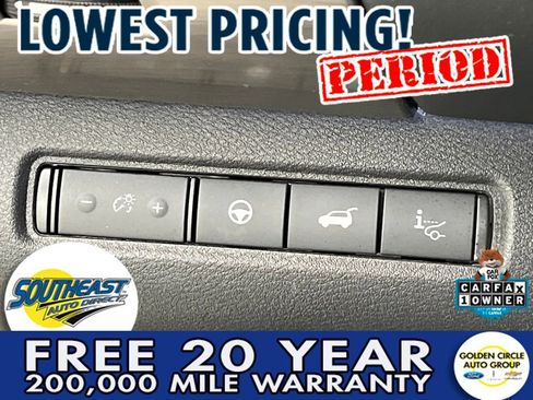 Used 2024 Nissan Pathfinder Platinum w/ Cargo Package image 46