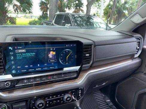 Used 2024 Chevrolet Silverado 2500 LT w/ All Star Edition AWD/4WD image 47
