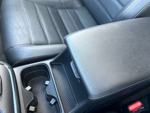 Used 2024 Honda CR-V EX-L image 29