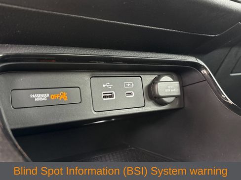 Used 2025 Honda CR-V Sport-L image 17