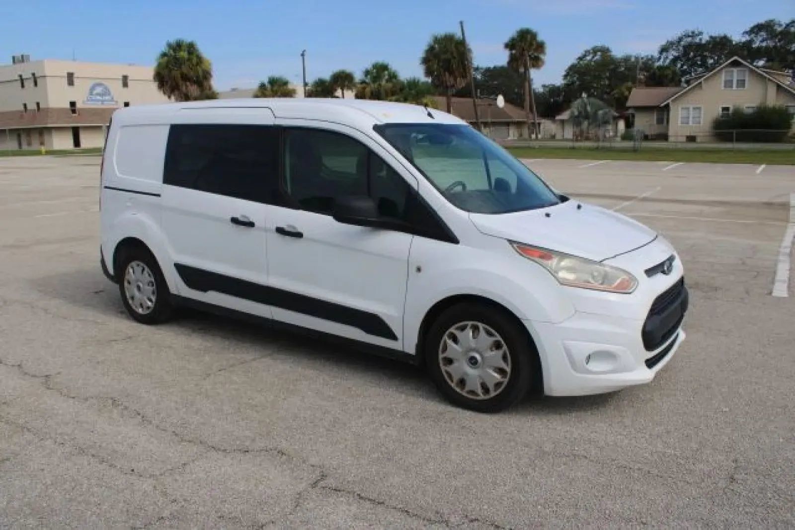 Used 2014 Ford Transit Connect XLT FWD image 17