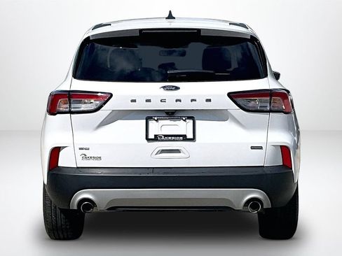 Used 2022 Ford Escape SE FWD image 6