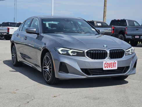 Used 2024 BMW 330i Sedan RWD image 3