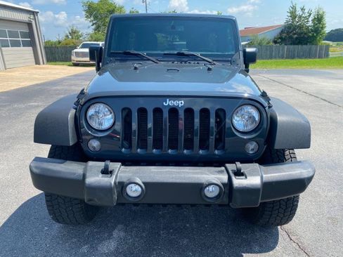 Used 2017 Jeep Wrangler Unlimited Sport w/ Quick Order Package 24S AWD/4WD image 7