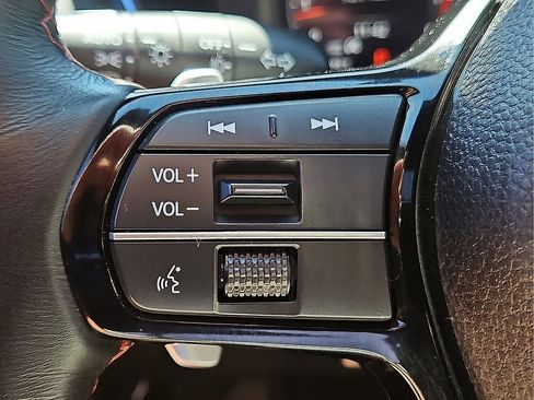 Certified 2025 Acura Integra A-Spec FWD image 22