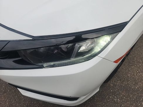 Used 2020 Honda Civic Sport image 6