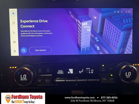 Used 2023 Toyota Highlander XSE AWD/4WD image 28
