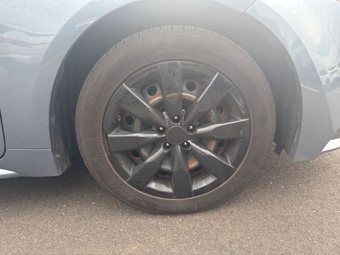 Used 2020 Toyota Corolla LE image 9