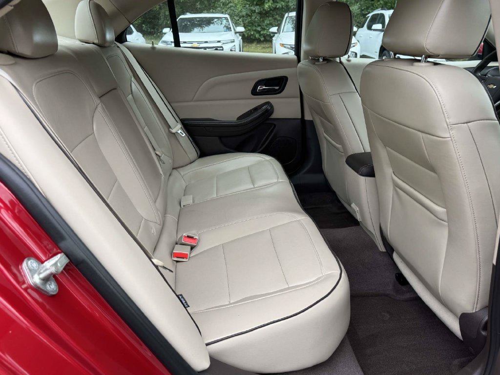 Used 2014 Chevrolet Malibu LTZ FWD image 16