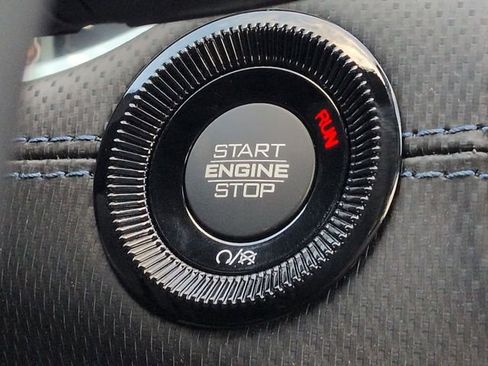 New 2026 Jeep Compass Latitude image 28