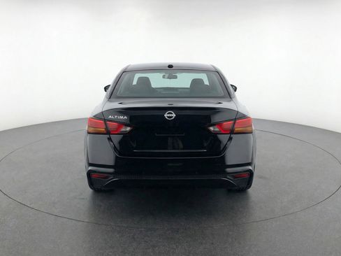 Used 2025 Nissan Altima 2.5 SV image 7