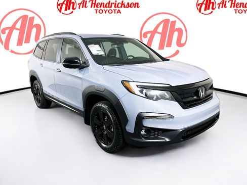 Used 2022 Honda Pilot TrailSport image 1