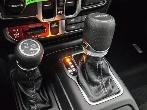 New 2026 Jeep Gladiator Mojave AWD/4WD image 12
