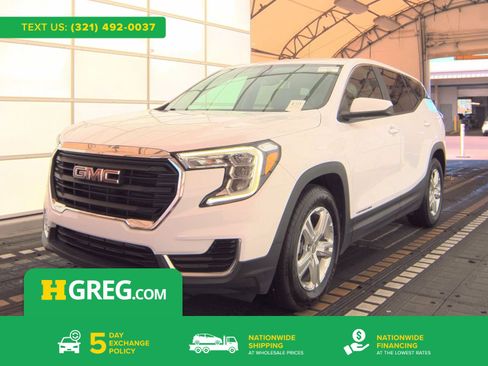 Used 2022 GMC Terrain SLE FWD image 1