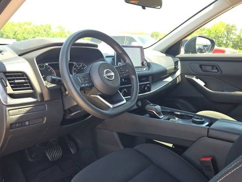 Used 2024 Nissan Rogue S AWD/4WD image 21