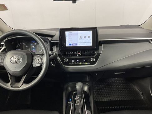 Used 2023 Toyota Corolla LE w/ LE Convenience Package image 15