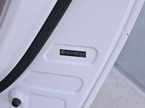 Used 2006 Toyota Tundra SR5 w/ All Weather Guard Pkg image 68