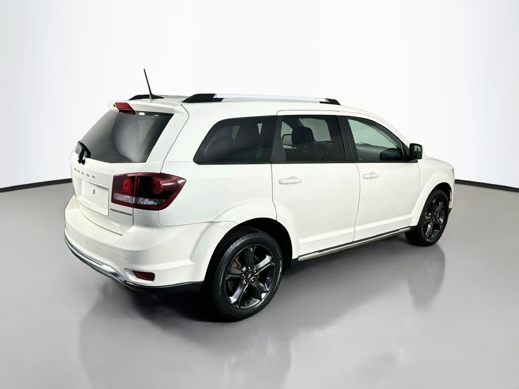 Used 2020 Dodge Journey Crossroad FWD image 7