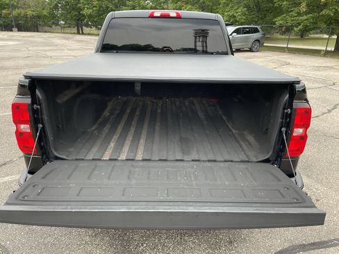 Used 2017 Chevrolet Silverado 1500 LT w/ All Star Edition AWD/4WD image 17