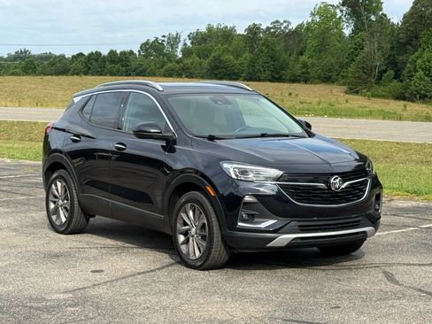 Used 2020 Buick Encore GX Essence w/ Experience Buick Package AWD/4WD image 1