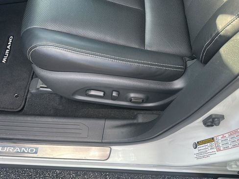 Used 2024 Nissan Murano SL AWD/4WD image 22