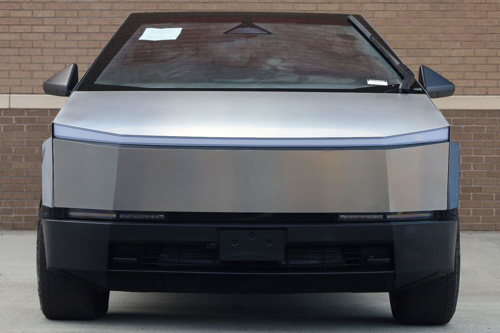 Used 2025 Tesla Cybertruck Cyberbeast AWD/4WD image 6