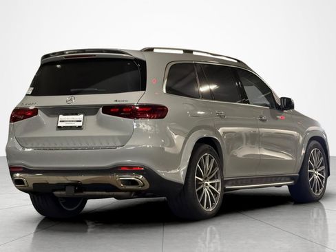New 2026 Mercedes-Benz GLS 580 4MATIC image 5