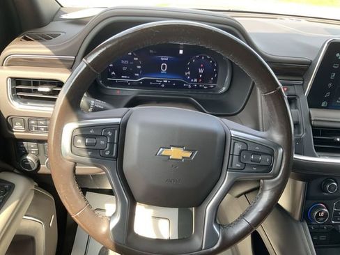 Used 2022 Chevrolet Tahoe LT w/ Luxury Package image 21