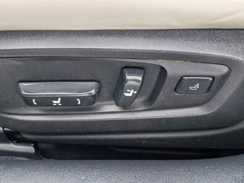 Used 2014 Lexus ES 350 image 17