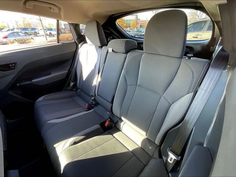 Used 2025 Subaru Crosstrek 2.0i Premium w/ Convenience Package #2 image 28