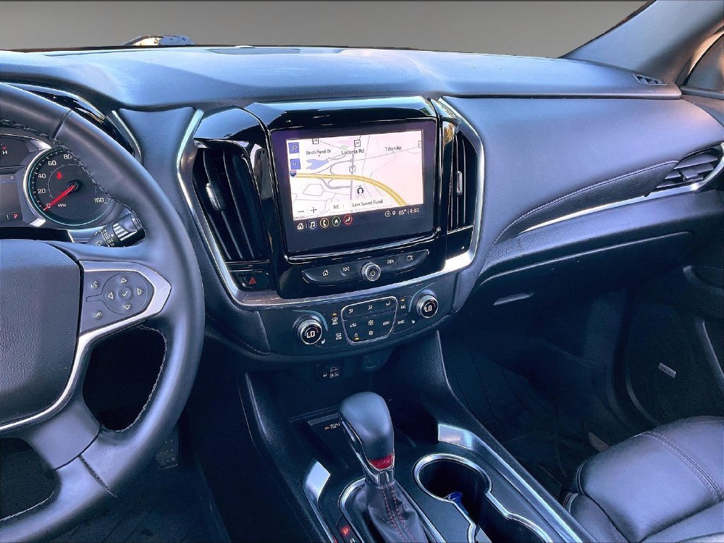 Used 2023 Chevrolet Traverse RS w/ LPO, Floor Liner Package AWD/4WD image 18