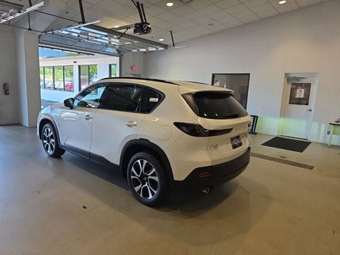 New 2026 MAZDA CX-5 Preferred AWD/4WD image 33