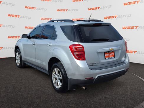 Used 2017 Chevrolet Equinox LT w/ Convenience Package AWD/4WD image 3