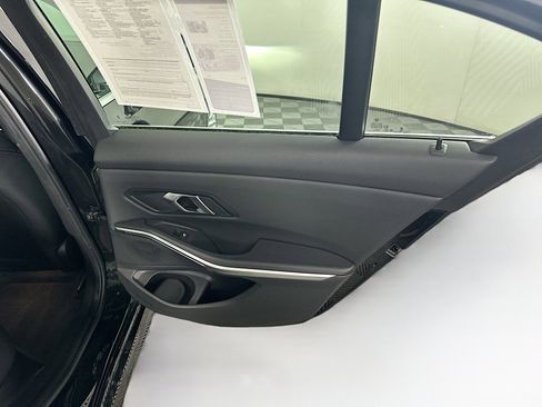 Used 2024 BMW 330i Sedan image 31