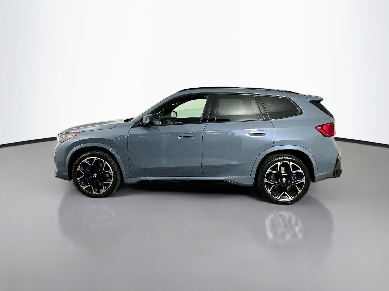 Used 2024 BMW X1 M35i w/ Premium Package AWD/4WD image 4