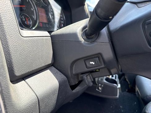 Used 2012 RAM 1500 Laramie AWD/4WD image 20