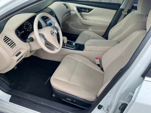 Used 2015 Nissan Altima 2.5 S w/ Power Driver Seat Package FWD image 6