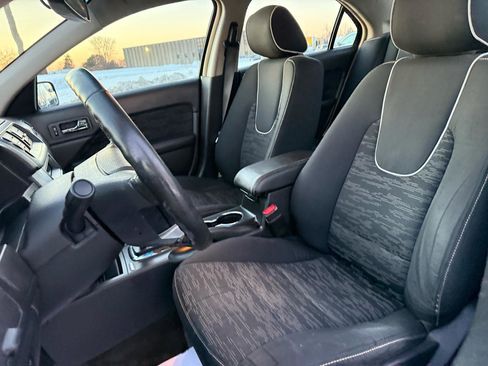 Used 2012 Ford Fusion SE image 12