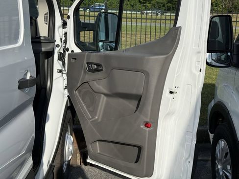 New 2025 Ford Transit 350 148 Low Roof AWD image 14