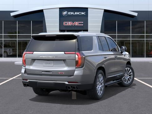 New 2026 GMC Yukon Denali w/ Denali Reserve Package AWD/4WD image 4