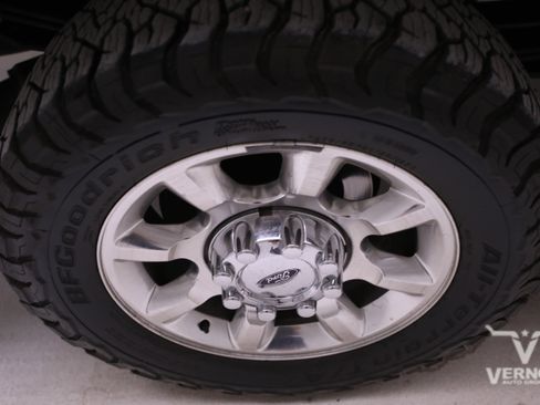 Used 2012 Ford F250 Lariat w/ Lariat Interior Pkg image 31