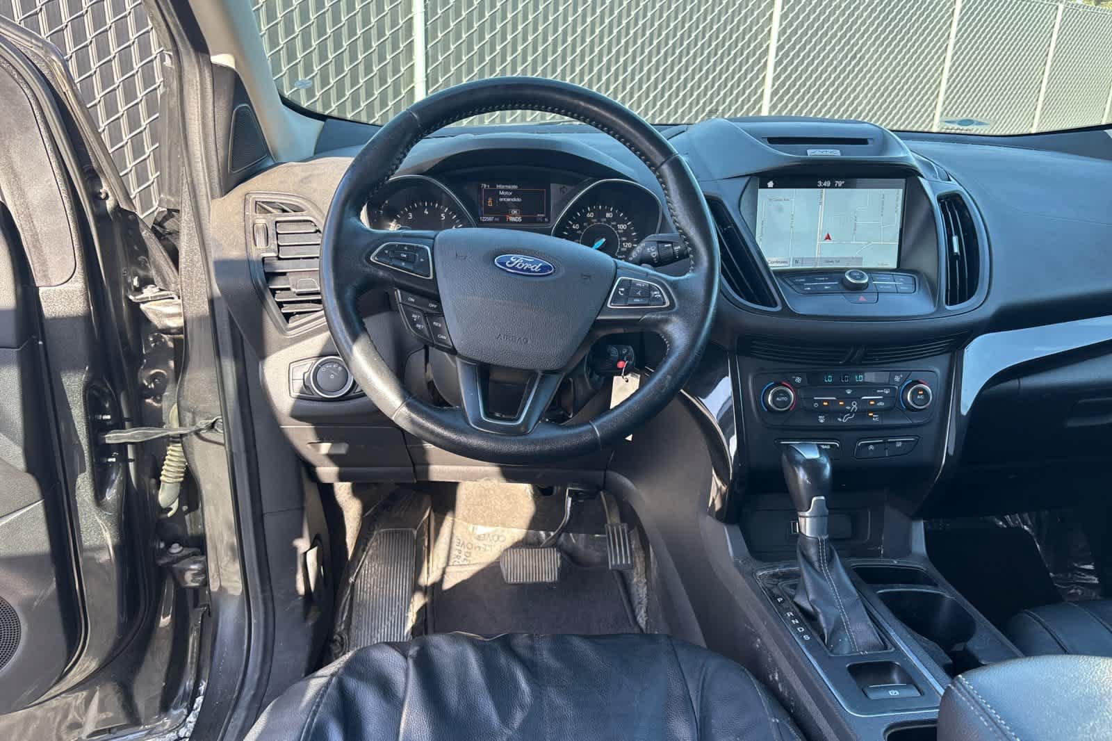 Used 2017 Ford Escape SE w/ Equipment Group 201A FWD image 16