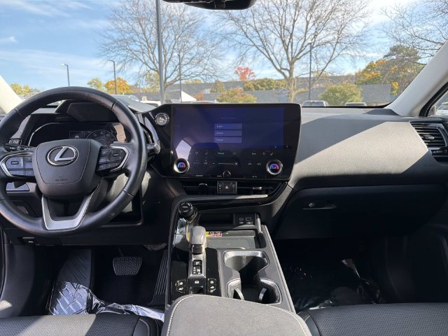 Used 2024 Lexus NX 350 AWD image 27