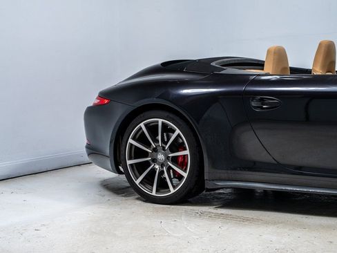 Used 2013 Porsche 911 Carrera 4S image 11